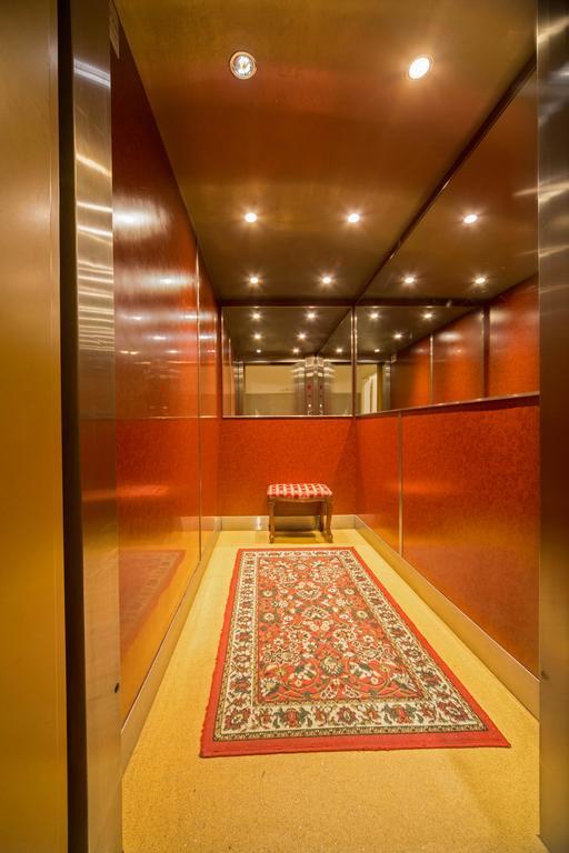 Hotel Donatello Prague Exterior photo